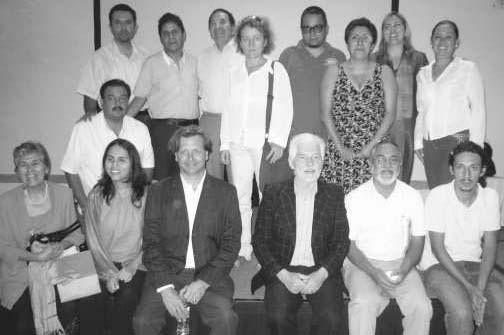 Gaston and Pascal Pineau ₃ Galvani with members of Taller Transdisciplinary CEUArkos Gaston and Pascal Pineau ₃ Galvani with members of Taller Transdisciplinary CEUArkos